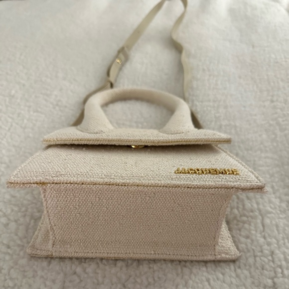 JACQUEMUS Chiquito Medium – Light Greige - Picture 6 of 14